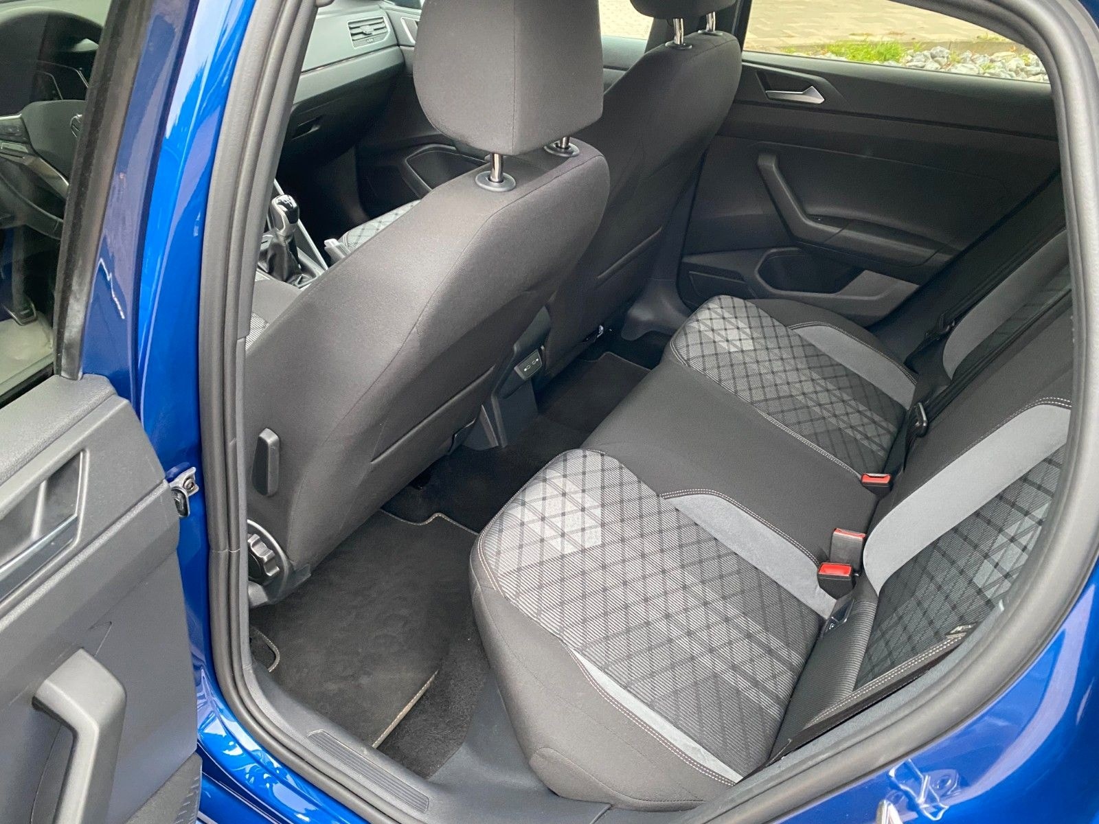 Volkswagen Taigo R-Line PDC / Apple / Klima / Spurh. foto 7