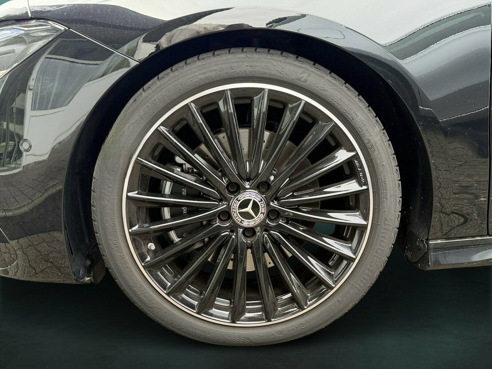 Mercedes-Benz CLA 200 SB AMG+NIGHT+AHK+VR-DISTR+KAM+KEYL+EASYP foto 14