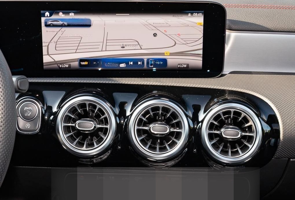 Mercedes-Benz CLA 200 d Shooting Brake Pano SpurW W-Paket LED foto 7