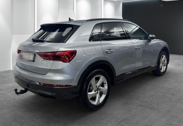 Audi Q3 35TFSI AHK ACC LED EINPARKH NAVI SITZH foto 14