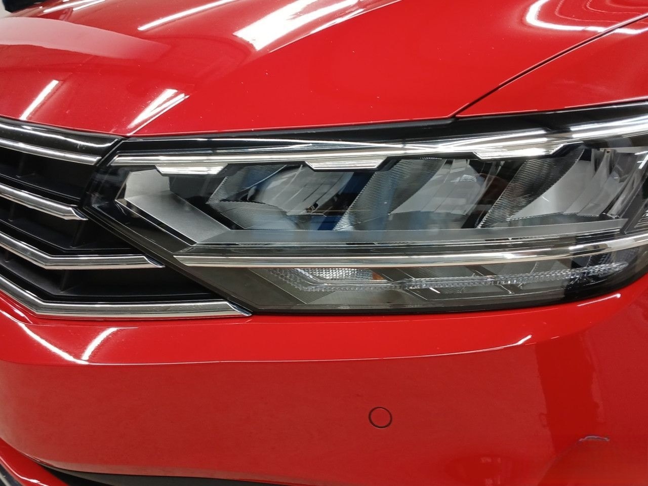 Volkswagen Passat Variant Business 2.0TDI DSG Navi LED SHZ foto 11