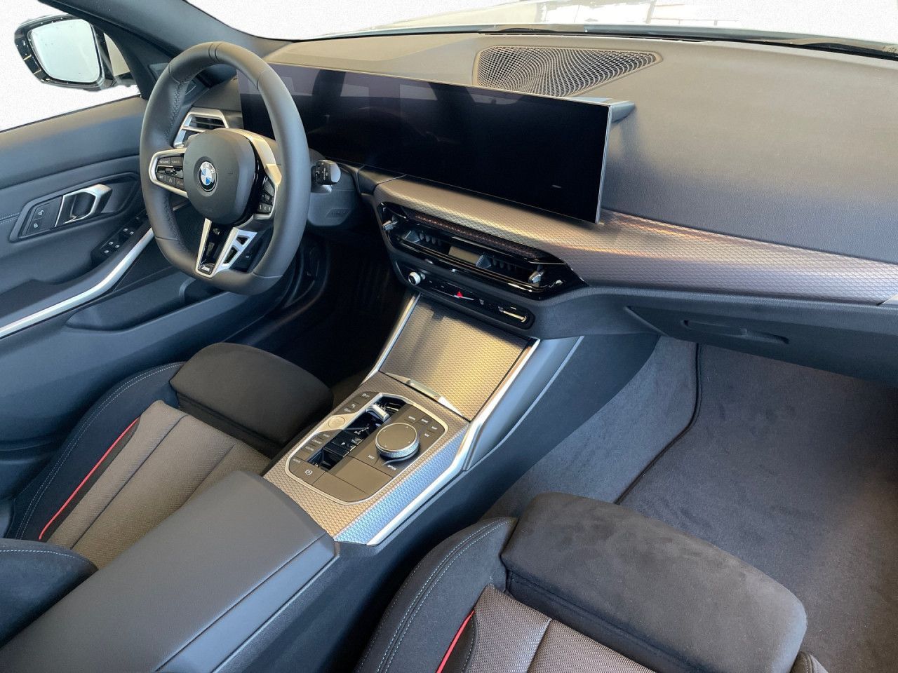 BMW 318i Touring M-Sport LED HIFI Sportpaket Navi foto 11