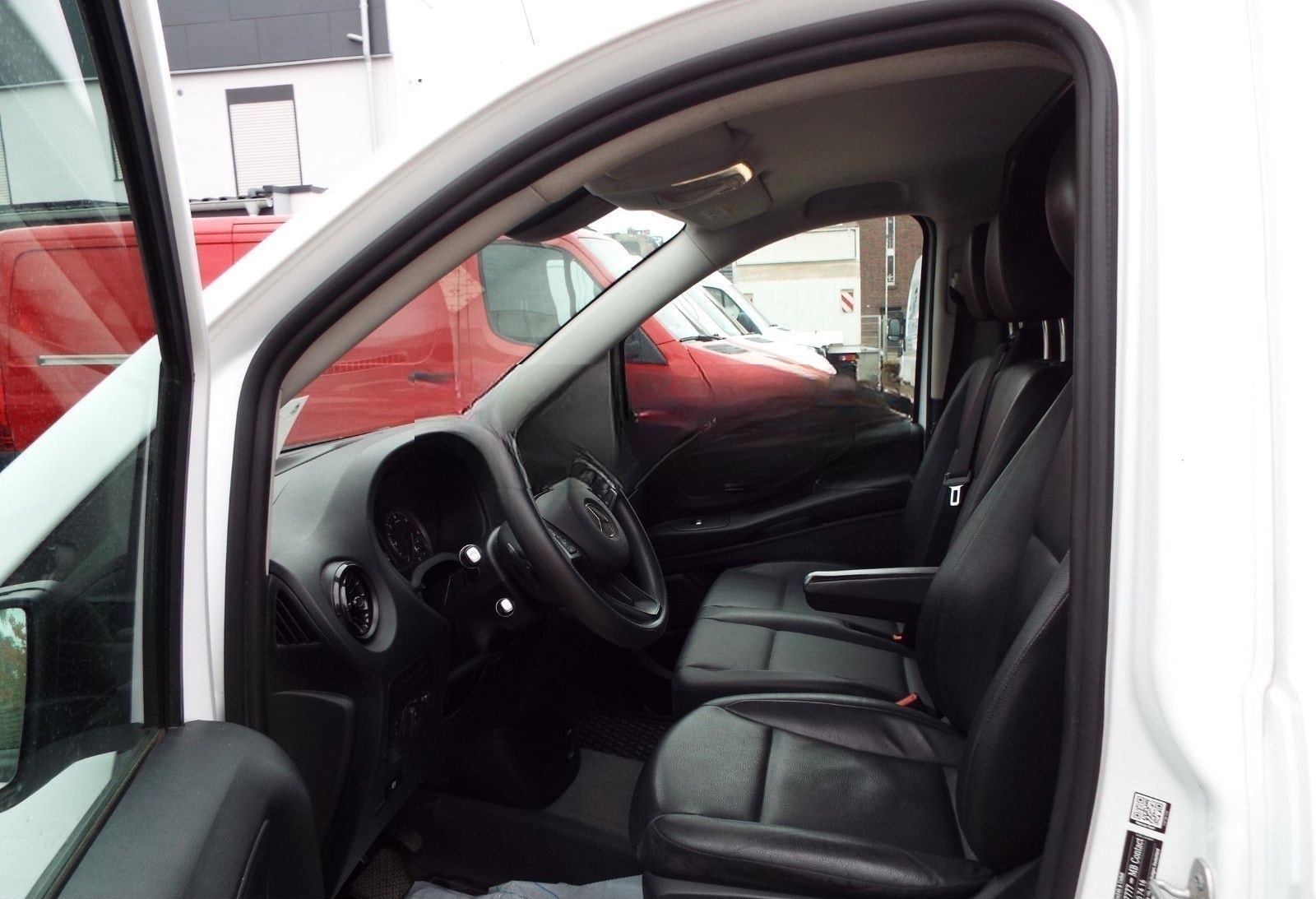 Mercedes-Benz Vito 114 LANG 9G-Tronic AHK KLIMA LEDER TEMP. foto 10