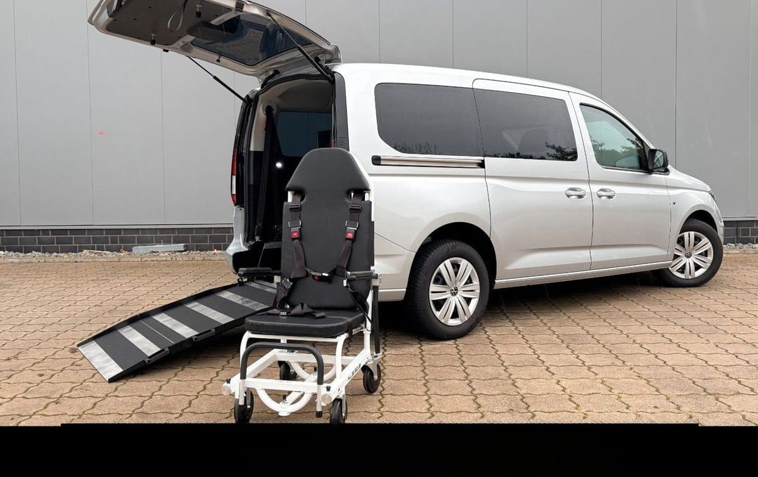 Volkswagen Caddy Maxi DSG Rollstuhl 2024