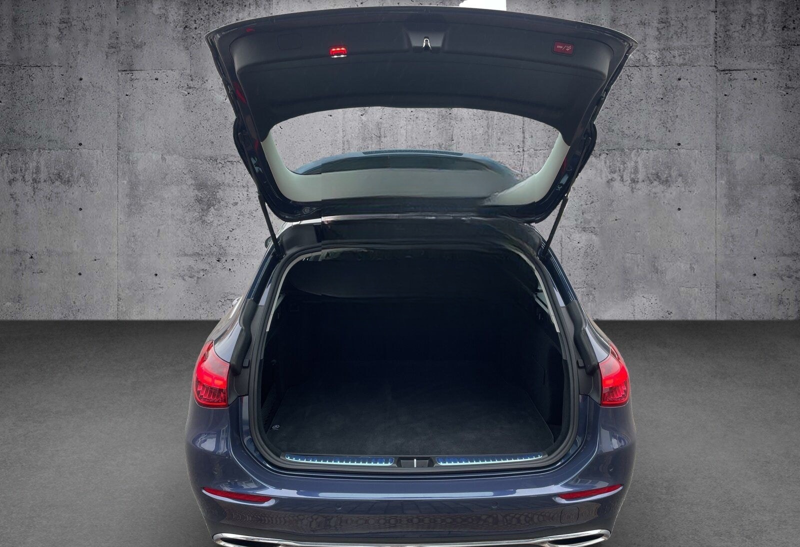 Mercedes-Benz C 180 T AVANTGARDE+PANO+KAMERA+EASYPACK+LED+SHZ foto 16