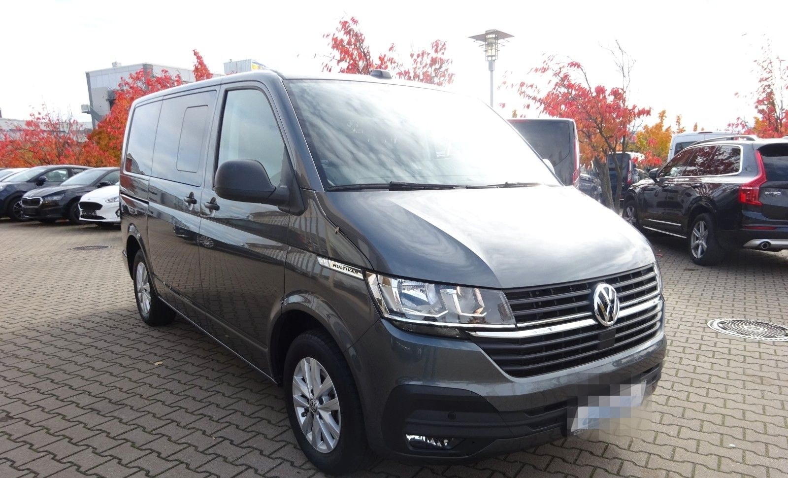 Volkswagen T6.1 Multivan 150PS DSG KR Navi Tempomat 7-Sitze foto 7