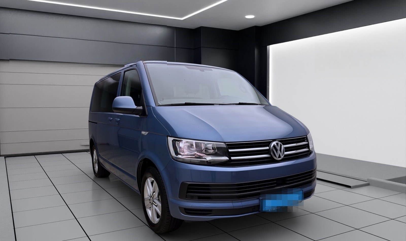 Volkswagen T6 Multivan 2.0 TDI DSG COMFORTLINE AHK ACC NAVI foto 6