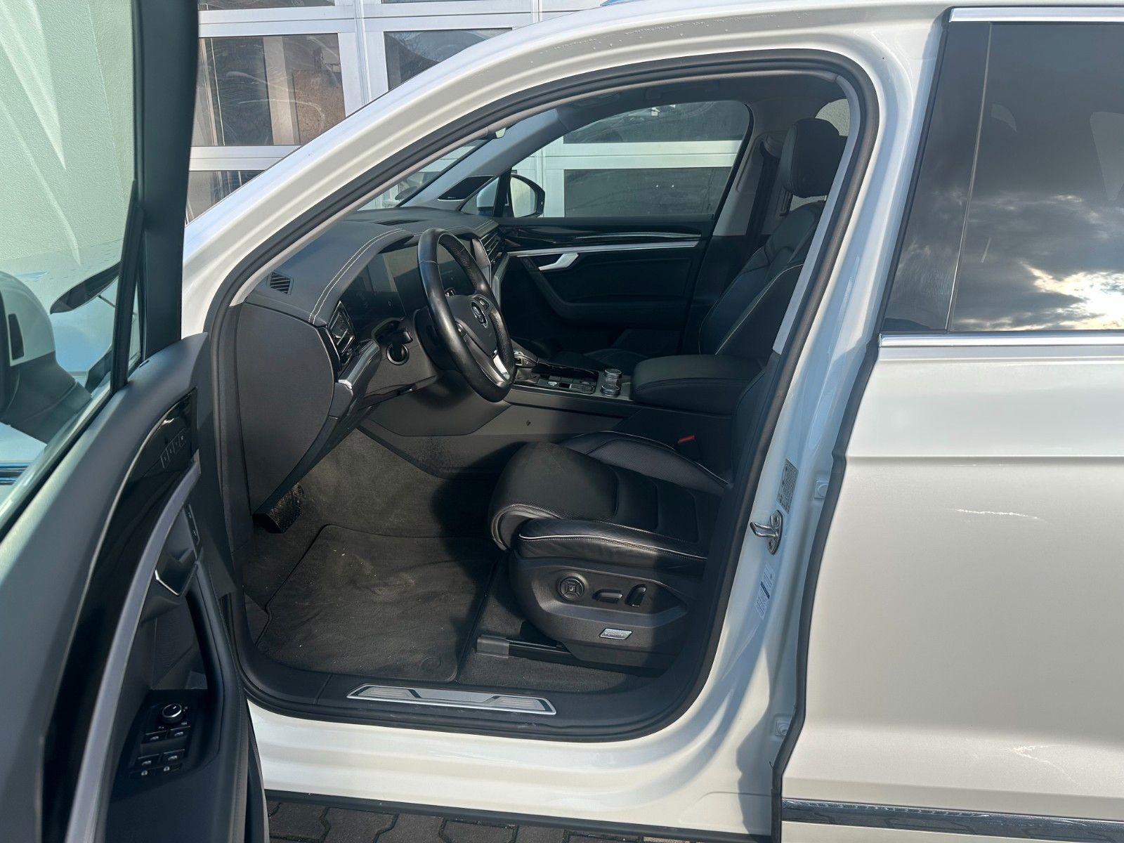 Volkswagen Touareg Elegance,Allradlenkung,Nachtsicht-Assist foto 9