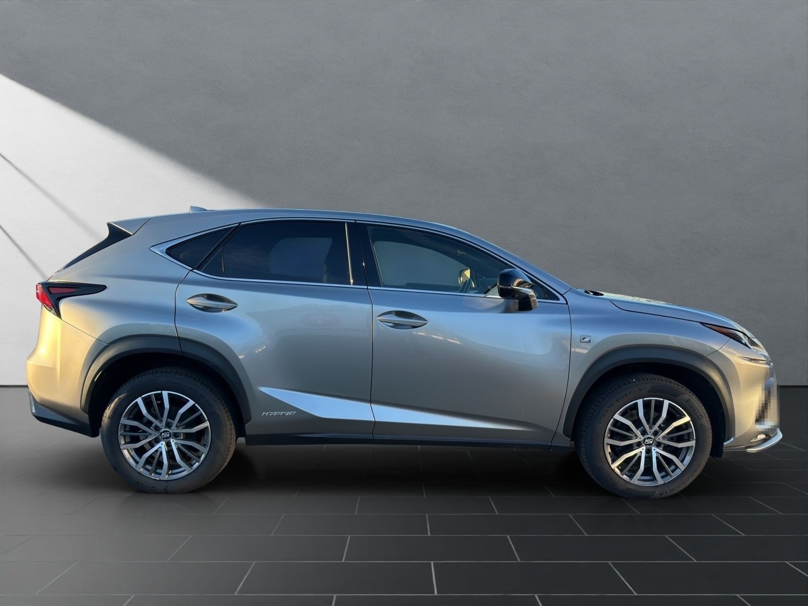 Lexus NX 300 h*F-Sport*PANO*360KAMERA* 15J-GARANTIE foto 6