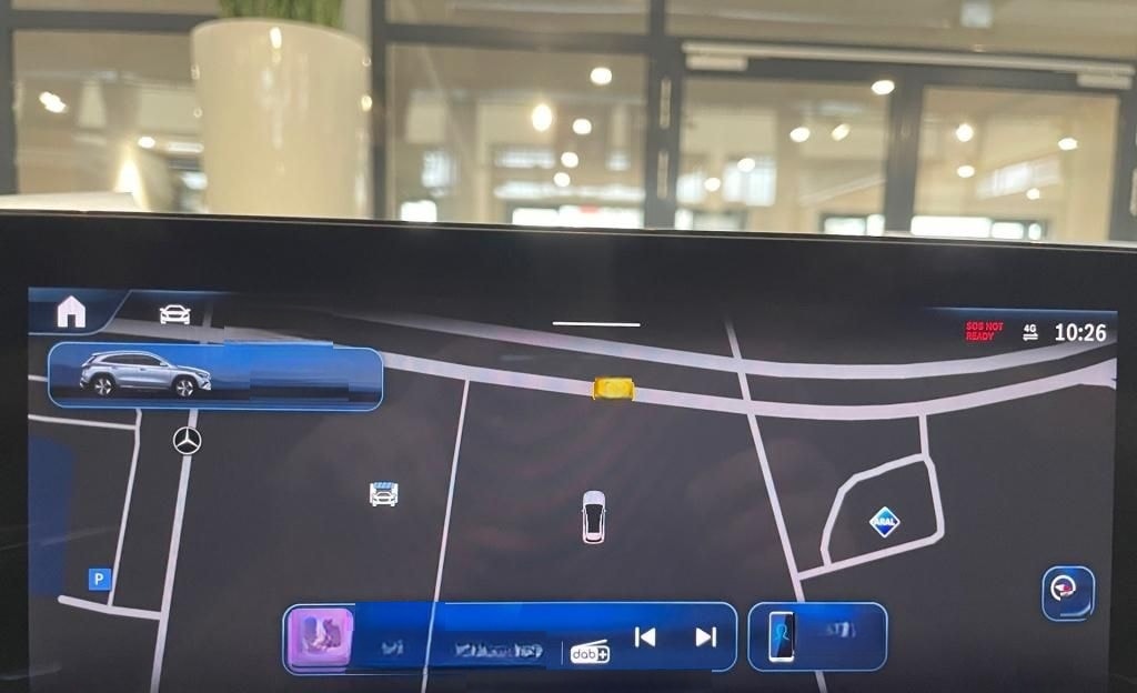 Mercedes-Benz GLA 180 AMG AHK Pano LED KeyLess SHZ Sport Navi foto 20