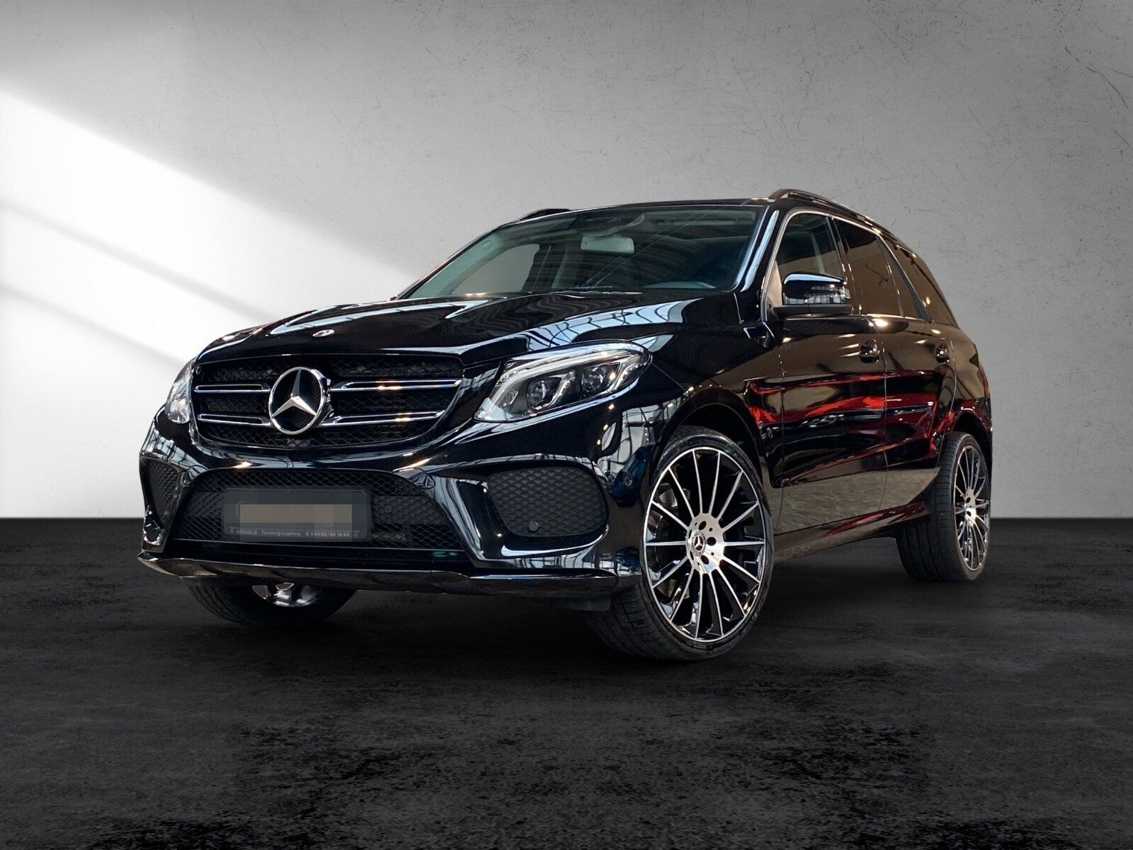 Mercedes-Benz GLE 350 d 4M AMG Line AIRM AHK Pano Kamera Totw. foto 2