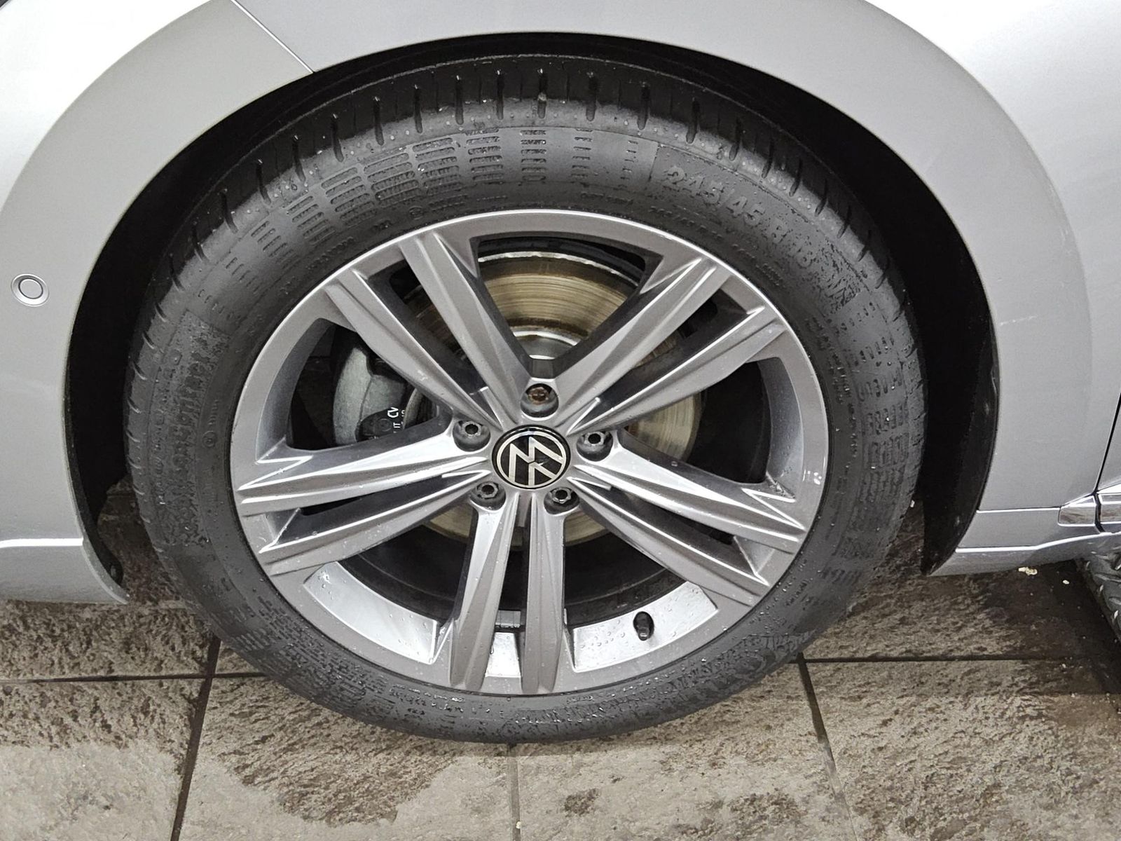 Volkswagen Arteon SB 2.0 TDI 4M R-Line Navi LED DC Pano RFK foto 11