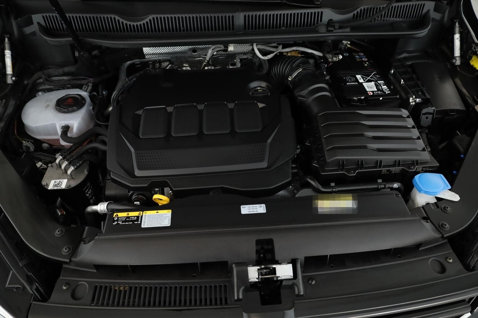 Volkswagen Touran 2.0 TDI DSG Highline R-Line 7 Pano 18 AHK foto 24