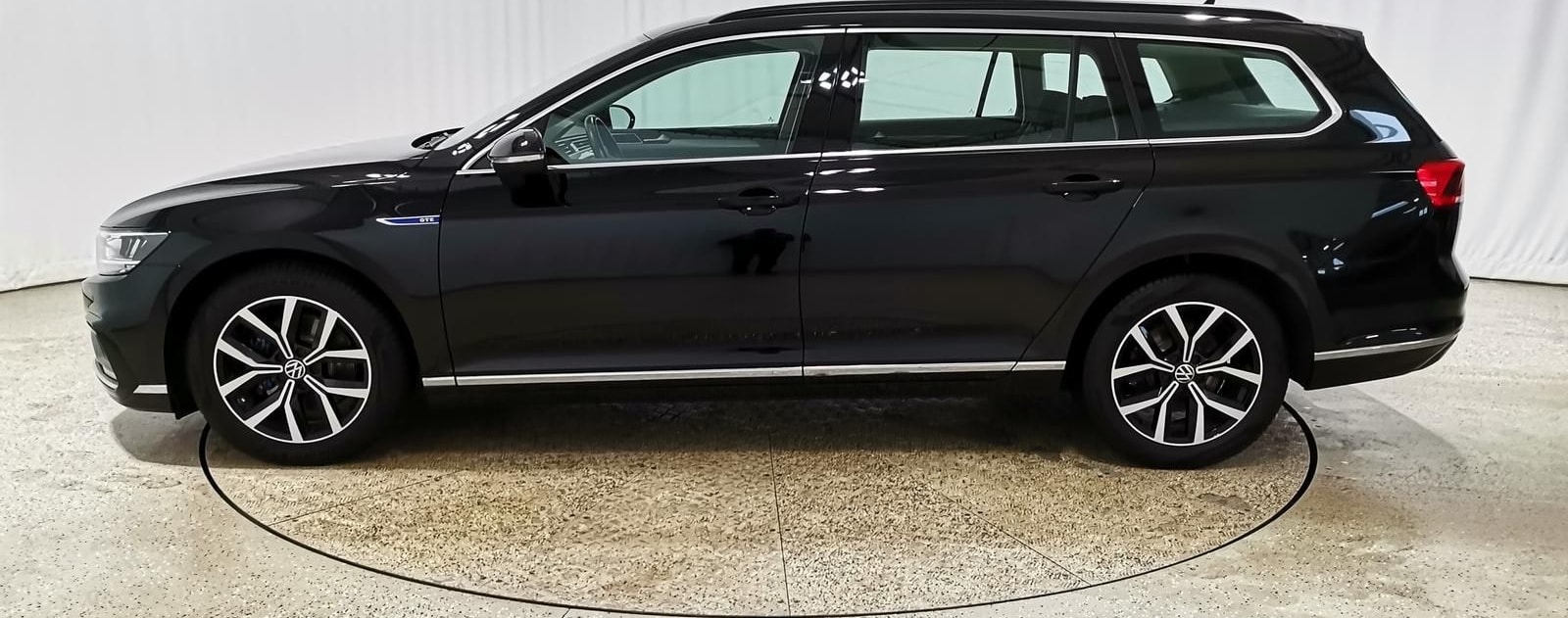 Volkswagen Passat Variant 1.4 TSI DSG GTE LED|Navi|ACC|Mass foto 3