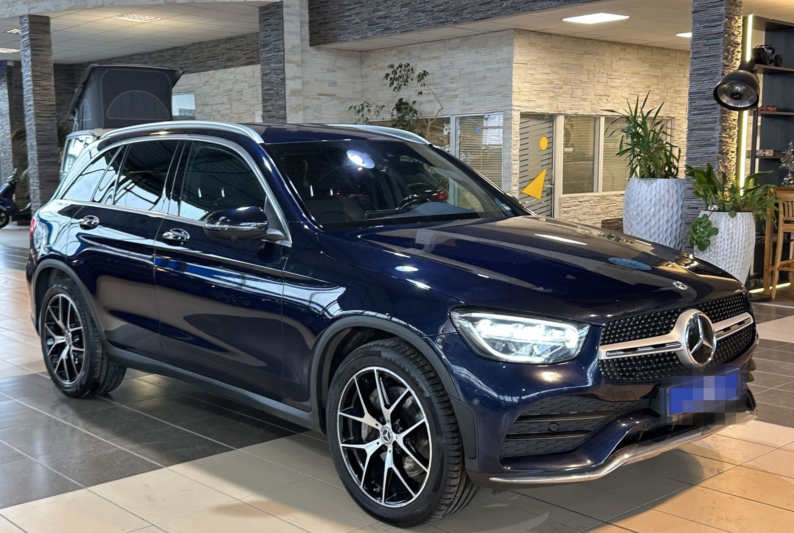 Mercedes-Benz GLC 400 d AMG-Line 4Matic Leder Navi Standheiz. foto 1