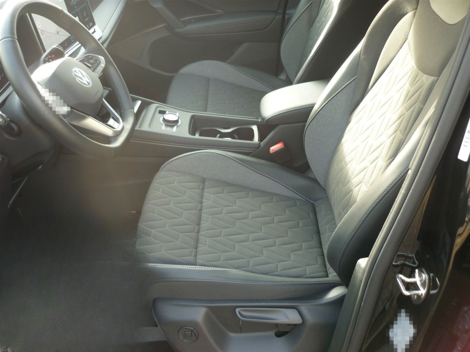 Volkswagen Tiguan 1.5 eTSI OPF DSG GOAL+AHK+Navi+Matrix+ACC foto 8