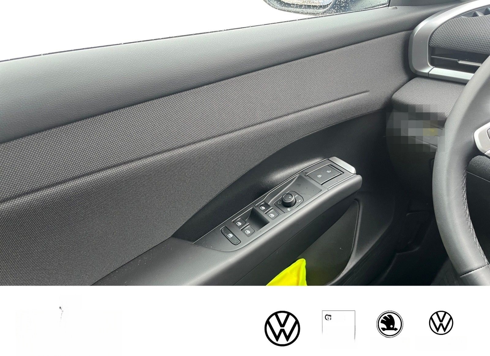 Volkswagen T-Roc 1.5eTSI DSG Life LED+ foto 12