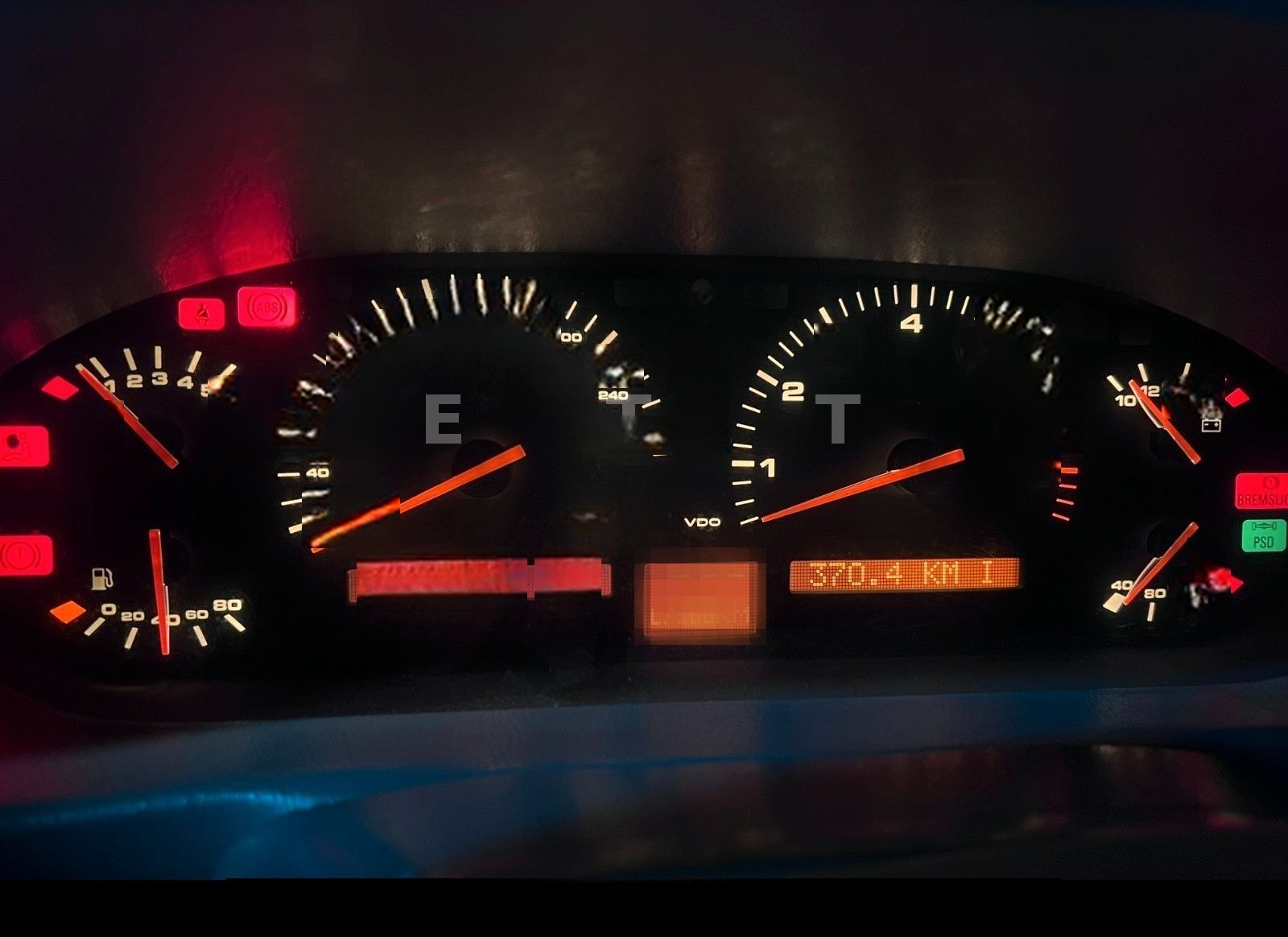 Porsche 928 GTS |Deutsches Fzg. | NOTE 2 Classic DATA foto 10