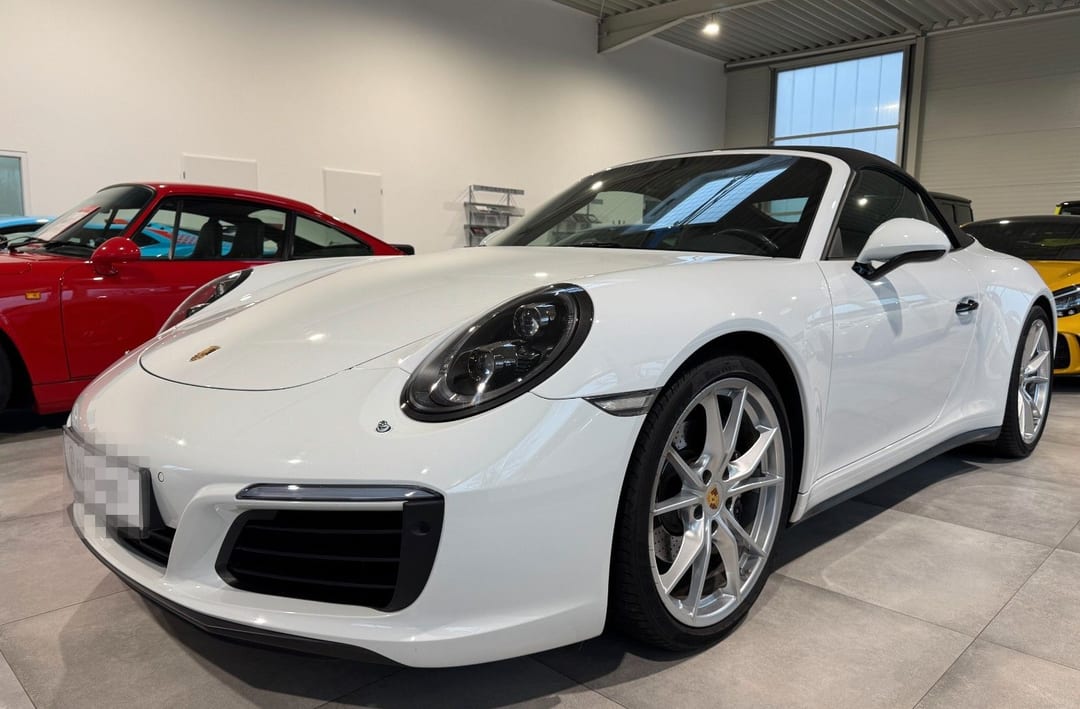 Porsche 911 PDK Carrera 4 Cabriolet Approved 2017