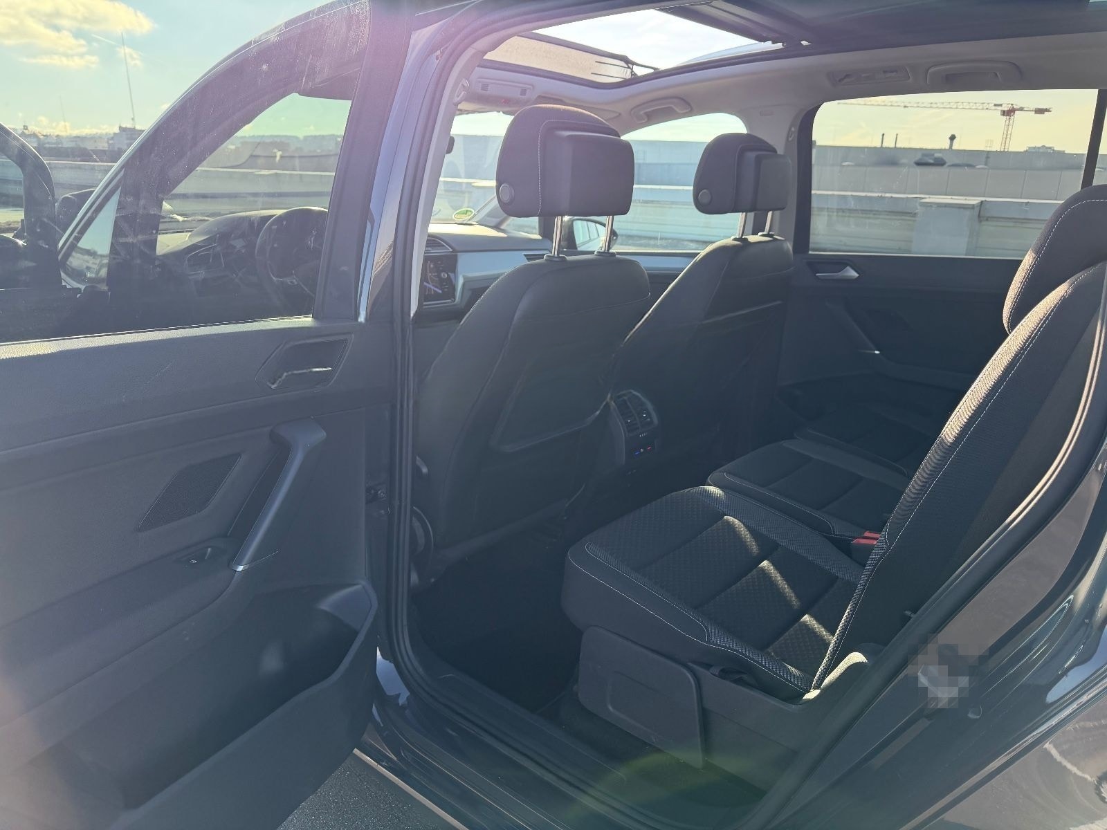 Volkswagen Touran 2.0 TDI*DSG*PANO*NAVI*LED*KAMERA*AHK*ACC* foto 19