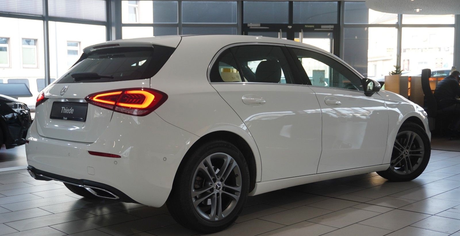 Mercedes-Benz A 180 LIM. PROGRESSIVE NAVI/LED/VIRTU./SHZ/PDC foto 8