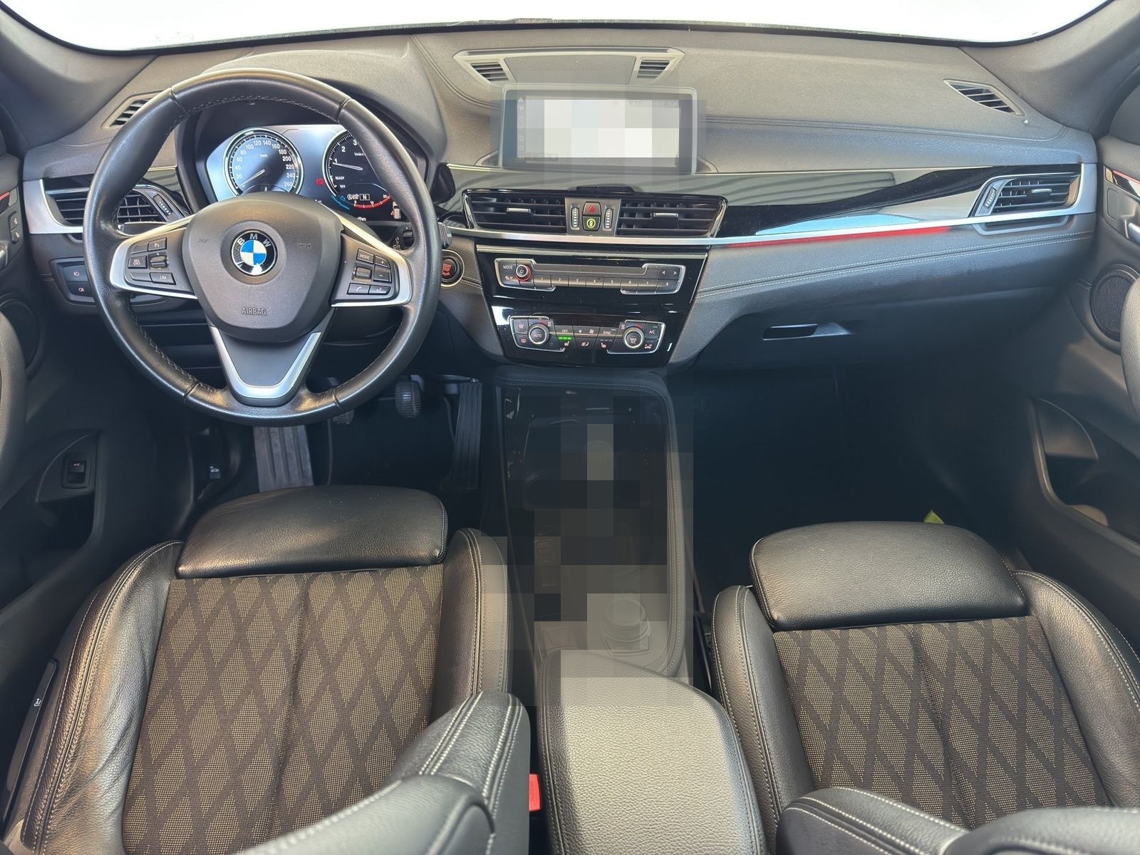 BMW X1 sDrive18i xLine Navi.LED.PGD.RFK.Sportsz.PDC foto 7