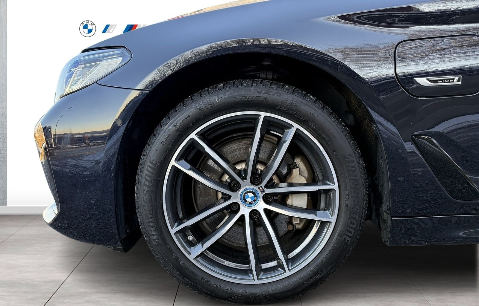 BMW 530e xDrive M Sport 94%Akku HeadUp AHK Glasdach foto 9