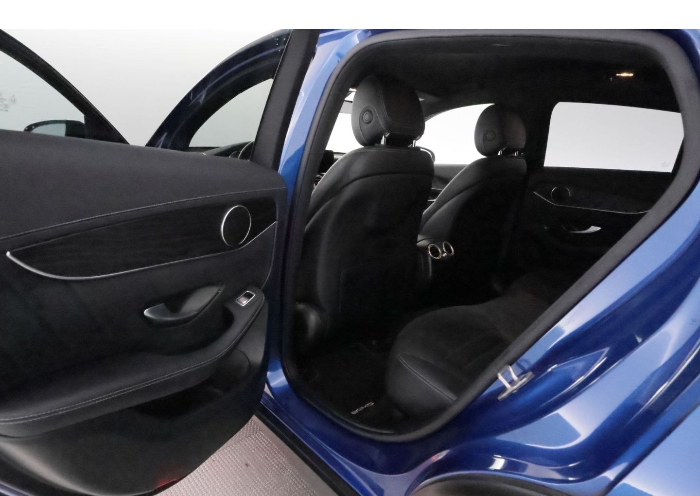 Mercedes-Benz GLC 300 d 4Matic Coupe 9G-tronic AMG Line+LED foto 19