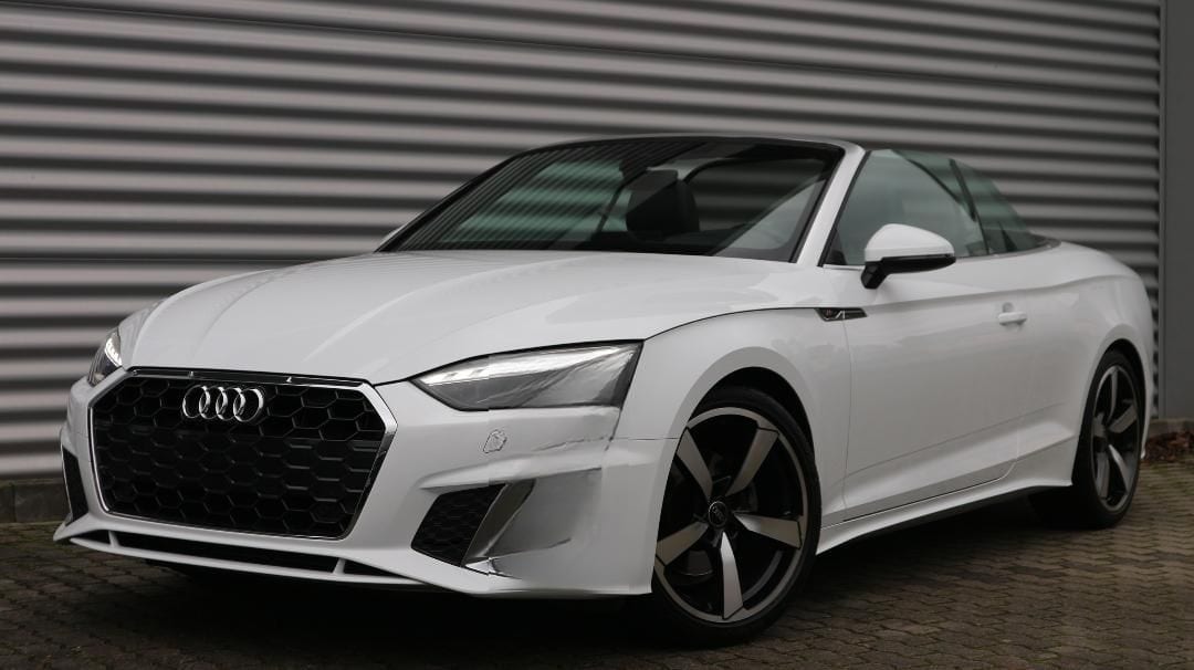 Audi A5 Cabriolet S line Matrix-Laser 2024