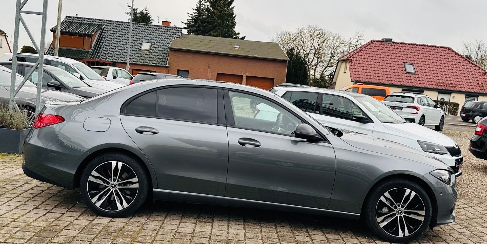 Mercedes-Benz C 300e Limousine Avantgarde*LED*NAVI*DISTRONIC*K foto 7