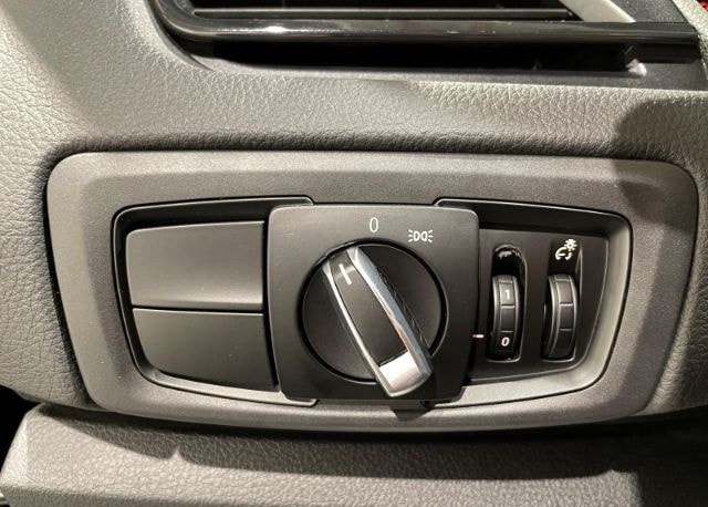 BMW 218 Active Tourer d Automatik EU6d LED Navi Klim foto 15