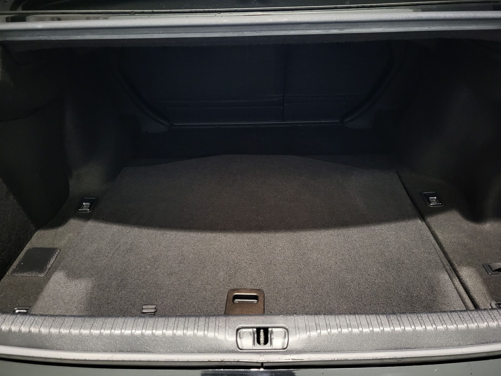 Lexus RC 300h *TOP Ausstattung* foto 18