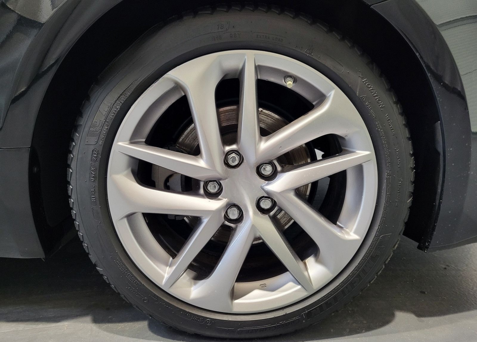 Lexus RC 300h *TOP Ausstattung* foto 20