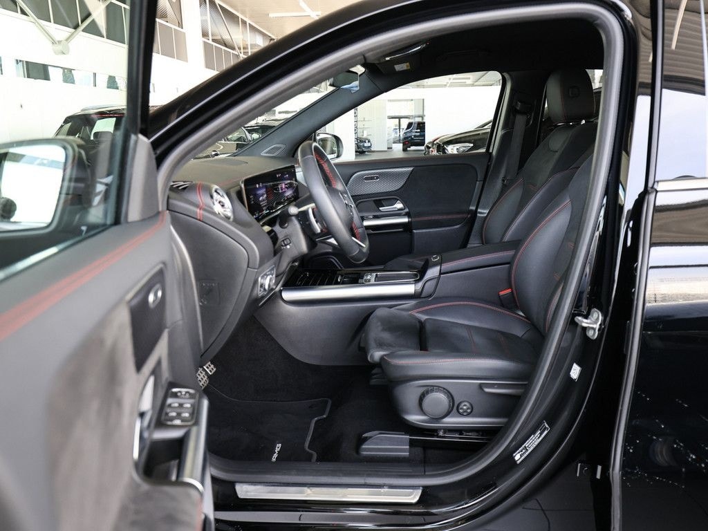 Mercedes-Benz EQA 300 4M AMG Sport Advanced LED Navi Kamera Sp foto 13