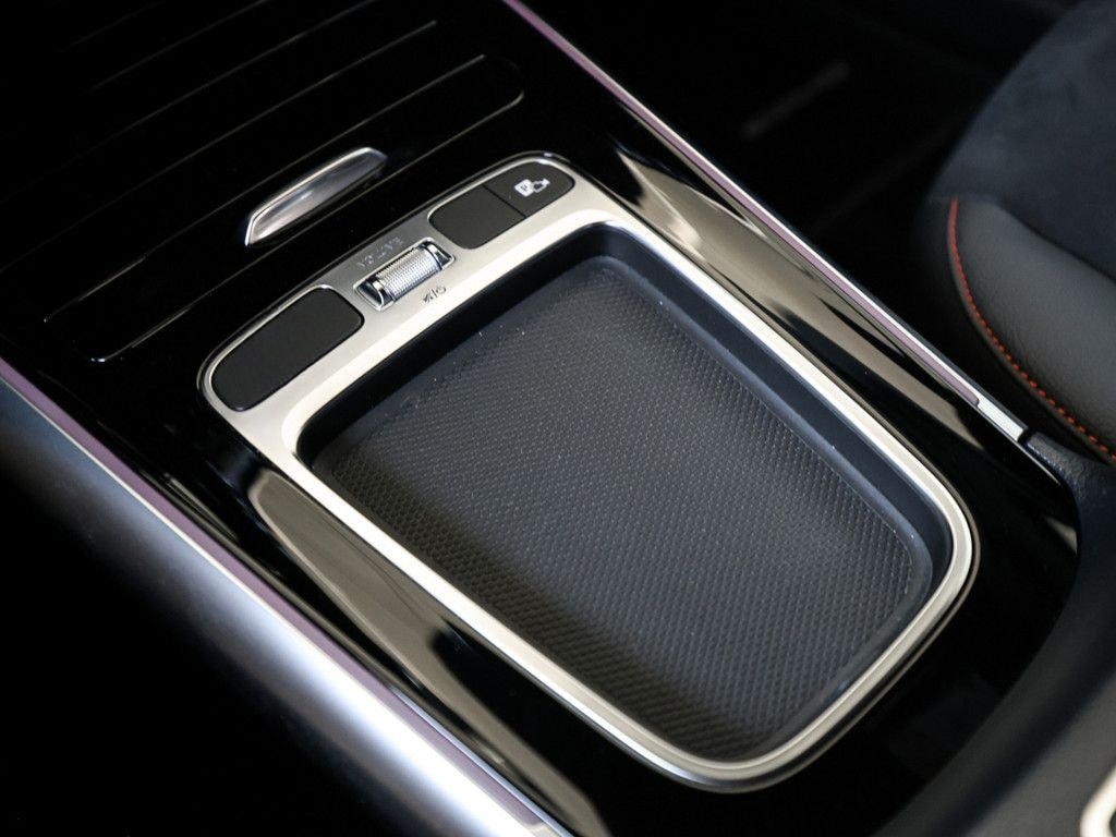 Mercedes-Benz EQA 300 4M AMG Sport Advanced LED Navi Kamera Sp foto 18