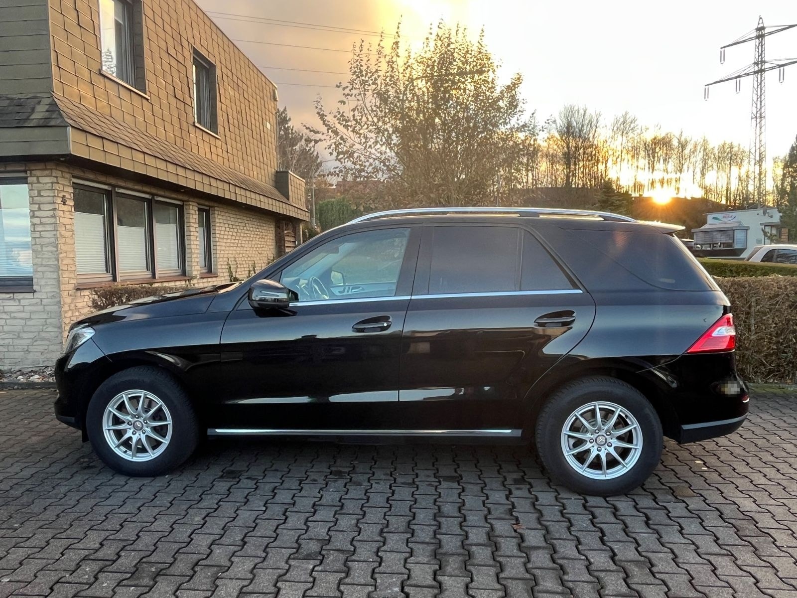 Mercedes-Benz ML 350d BlueTec AMG Int. AHK Schiebedach foto 2