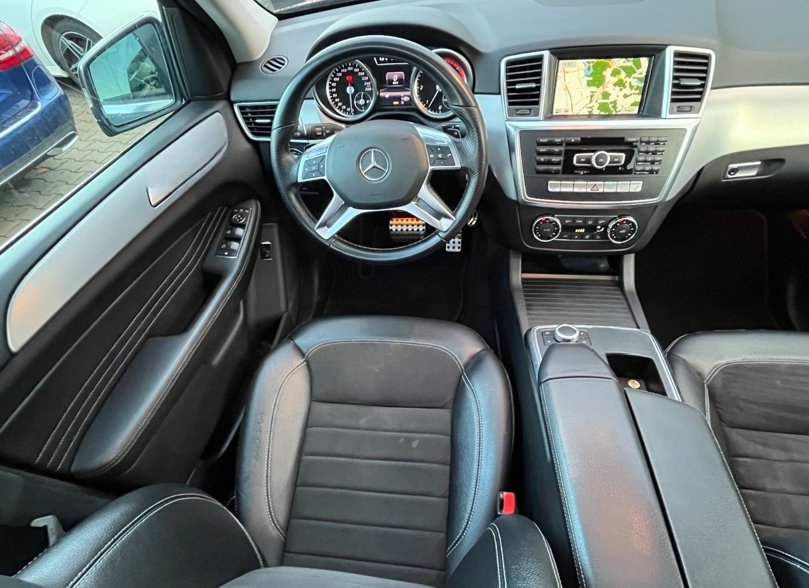 Mercedes-Benz ML 350d BlueTec AMG Int. AHK Schiebedach foto 8