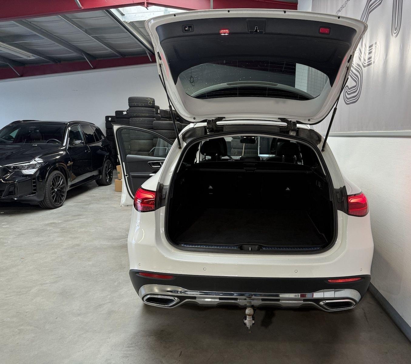 Mercedes-Benz GLC 220 d 4M /PANO/DIGITAL/T-LEDER/BURM./AHK/Dis foto 12