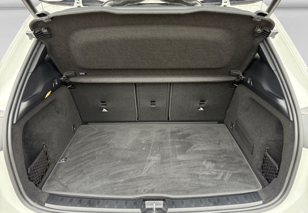 Mercedes-Benz GLA 180 AMG|LED|KAM|PTS|SHZ|TEMP|KEYL foto 17