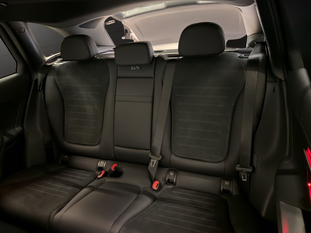 Mercedes-Benz GLC 300 de 4M EDITION AMG PANO DISTRONIC 360°AHK foto 6