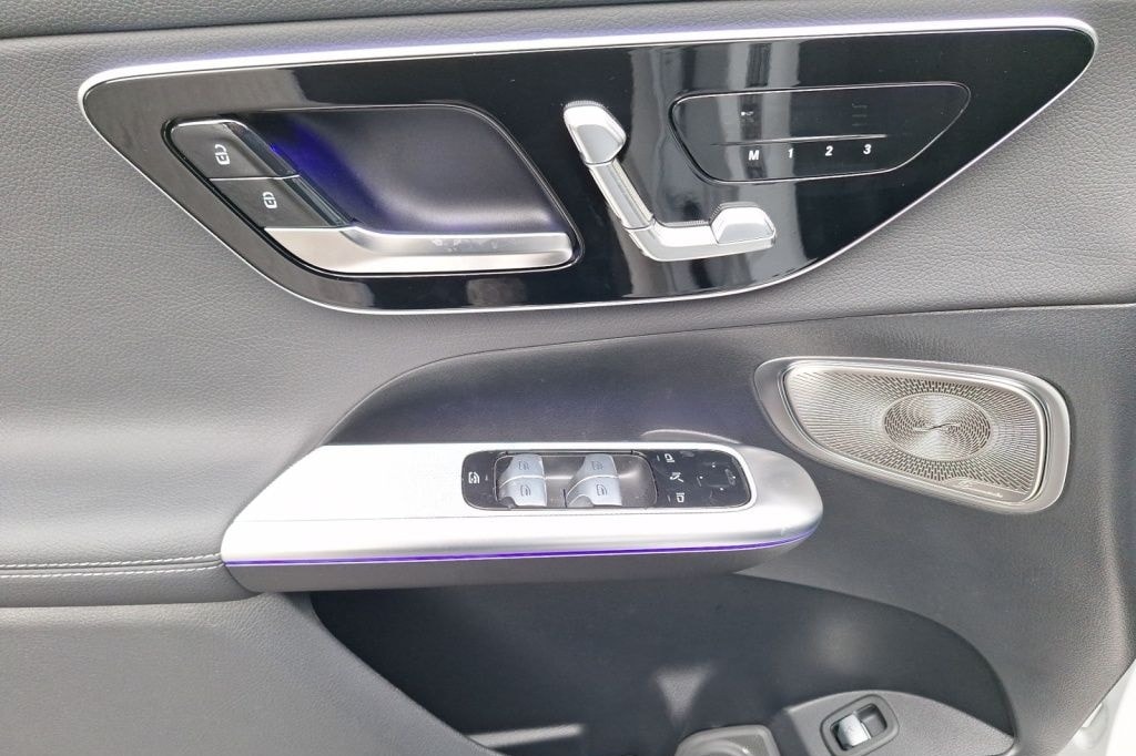 Mercedes-Benz GLC 300 de 4M Avantgarde AHK Distronic HUD 360° foto 10