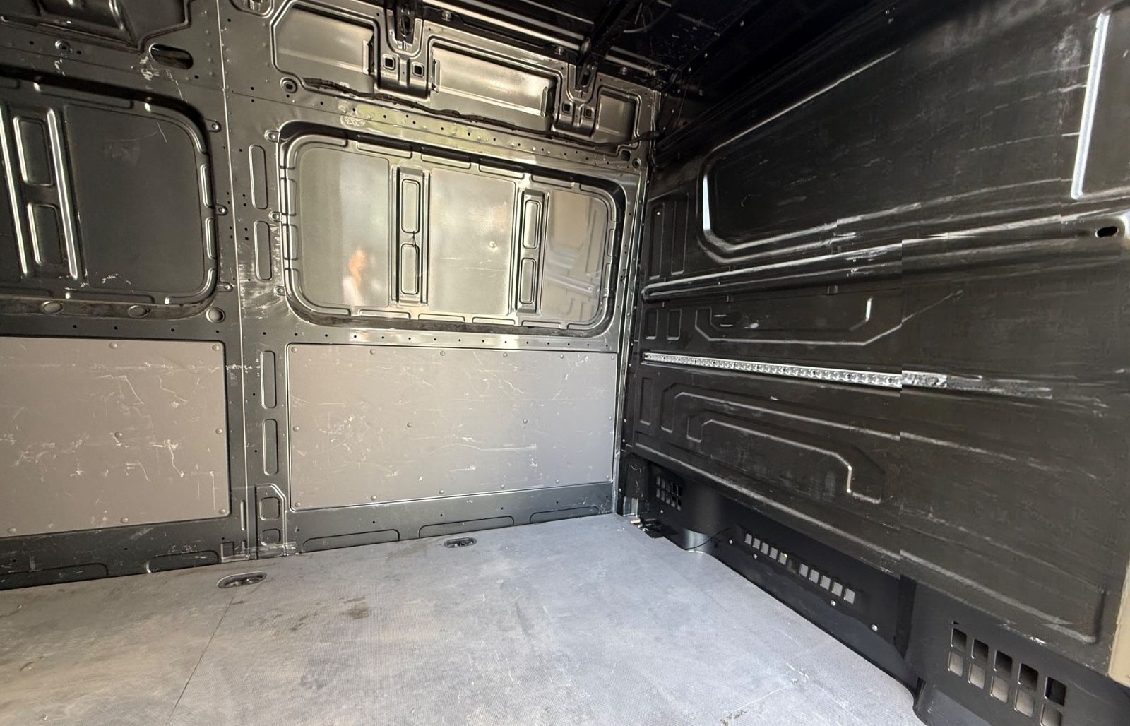 Volkswagen Crafter Kasten Kasten 35 lang Hochdach FWD foto 20