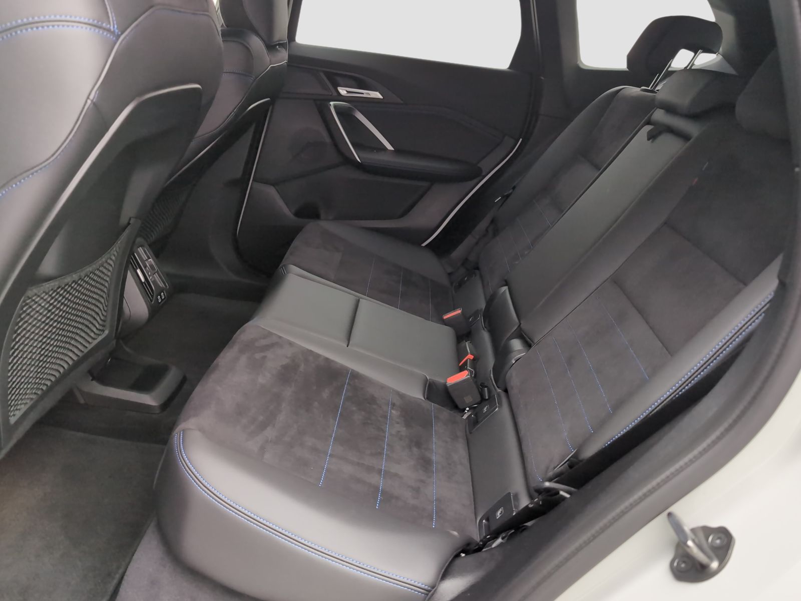 BMW iX1 xDrive30 Sportp. LED Shz. Sports. Sportfw. foto 7