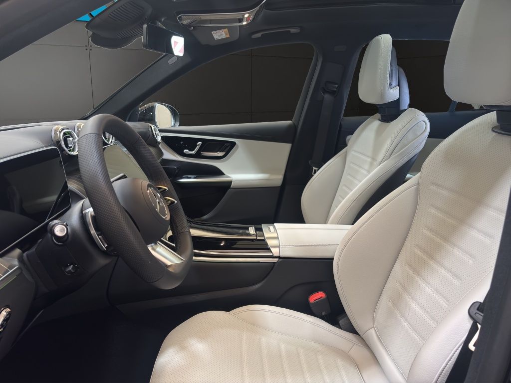 Mercedes-Benz GLC 300 de 4M EDITION AMG PANO DISTRONIC 360°AHK foto 6