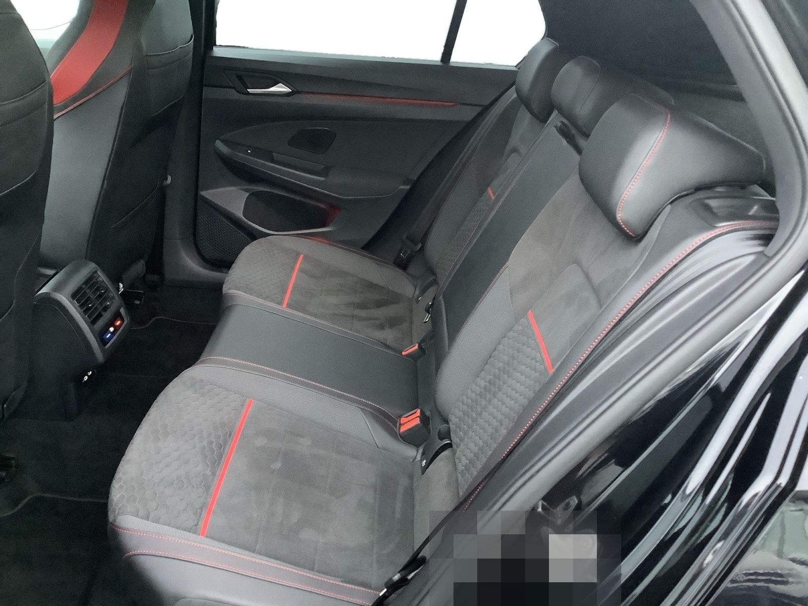 Volkswagen Golf 2.0 TSI DSG GTI Clubsport Navi Harman Kamer foto 9