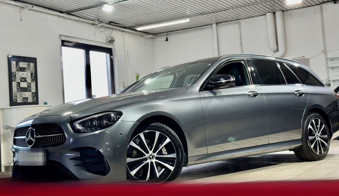 Mercedes-Benz E 300T de 2022