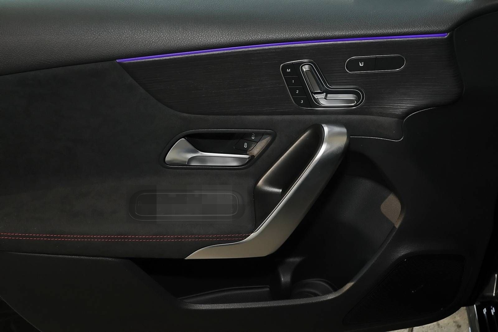 Mercedes-Benz A 180 AMG RüKam+LED+Pano+Night+Totwink+Distronic foto 12