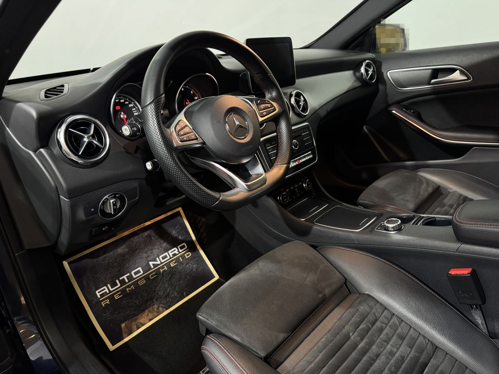 Mercedes-Benz GLA 220 d AMG-Line *KeyGo*Navi*Kamera*GARANTIE* foto 14