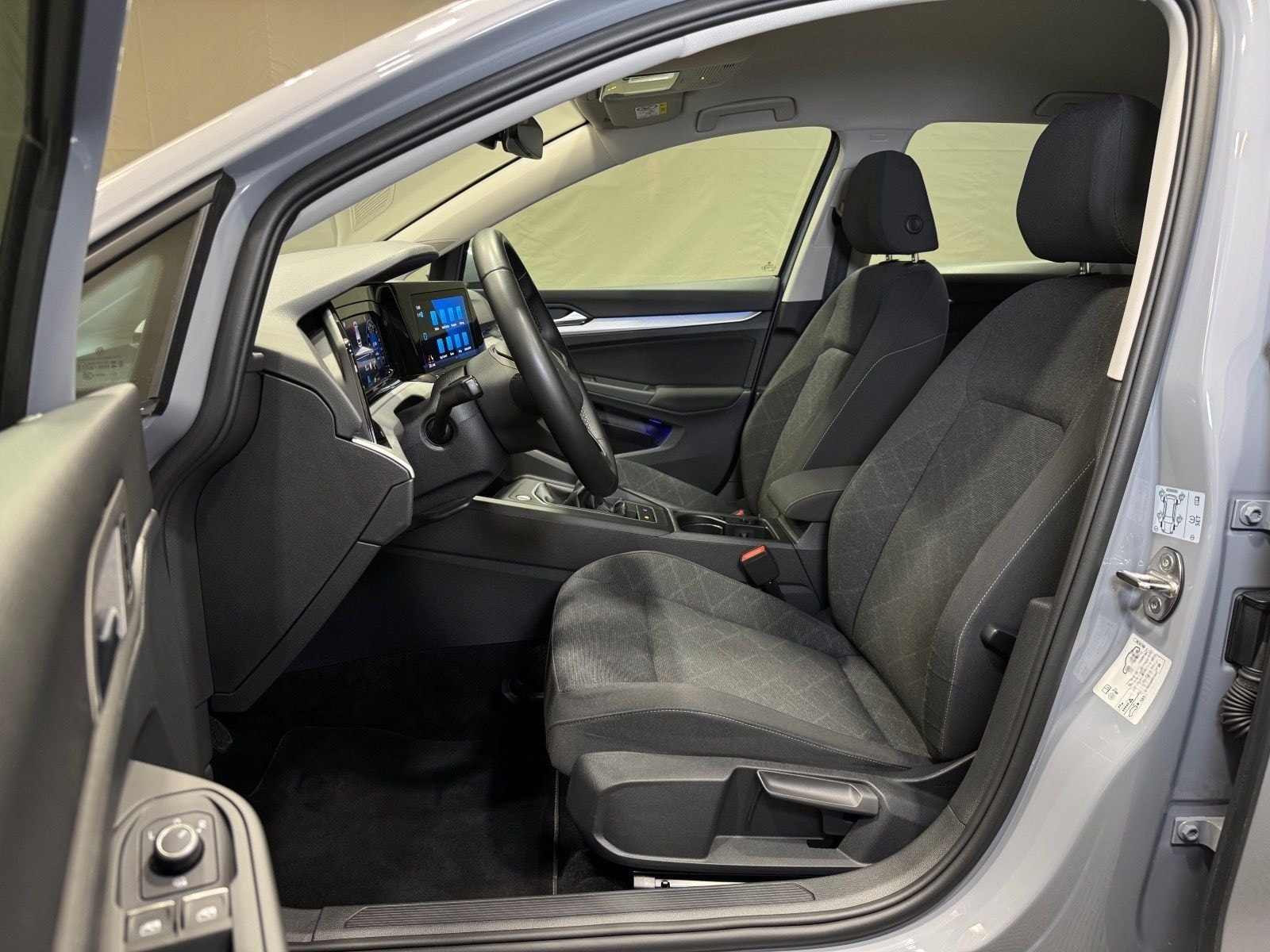 Volkswagen Golf Life 1.5 TSI | LED NAVI RÜKA ACC DAB PDC foto 20