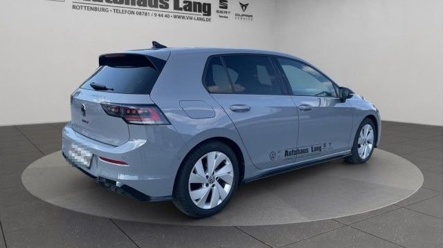 Volkswagen Golf VIII 2.0 TDI DSG R-Line Black Style IQ Ligh foto 7